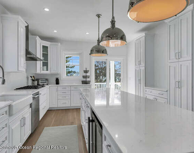 916 Ocean Avenue - Photo Thumbnail 15