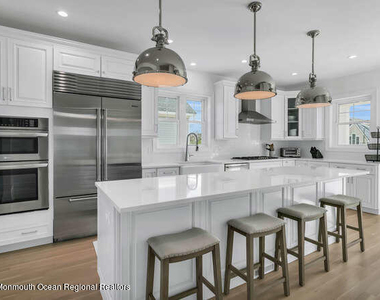 916 Ocean Avenue - Photo Thumbnail 13