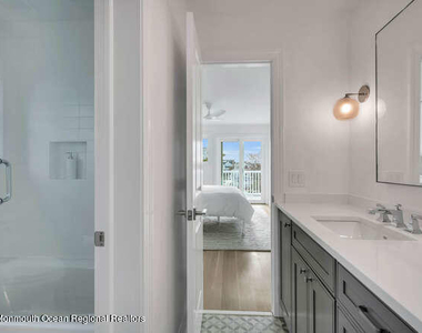 916 Ocean Avenue - Photo Thumbnail 32