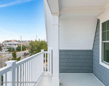 916 Ocean Avenue - Photo Thumbnail 27