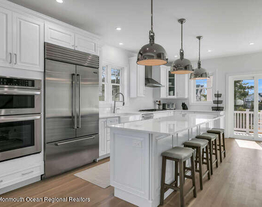 916 Ocean Avenue - Photo Thumbnail 11