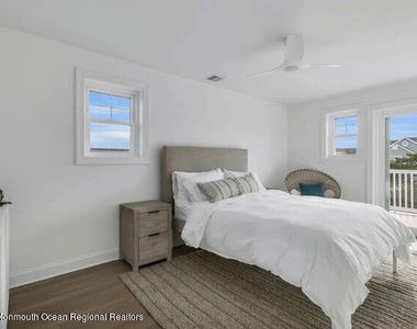 916 Ocean Avenue - Photo Thumbnail 30