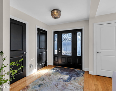 550 Whiting Avenue - Photo Thumbnail 11