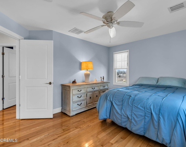 550 Whiting Avenue - Photo Thumbnail 38