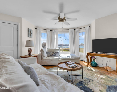 550 Whiting Avenue - Photo Thumbnail 13