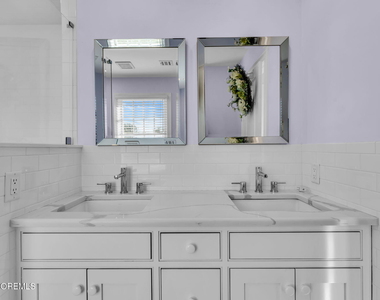 550 Whiting Avenue - Photo Thumbnail 44