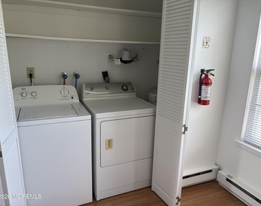 21 Newbury Row - Photo Thumbnail 13