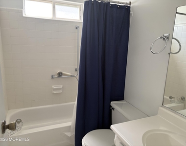 21 Newbury Row - Photo Thumbnail 19