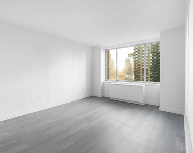 West 65  St  - Photo Thumbnail 2