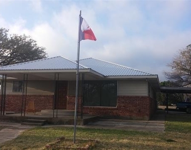 104 County Road 1296 - Photo Thumbnail 1