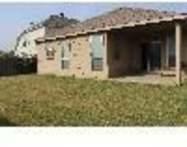 3213 Westland Avenue - Photo Thumbnail 5