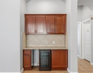 4114 Lee Hutson Drive - Photo Thumbnail 12