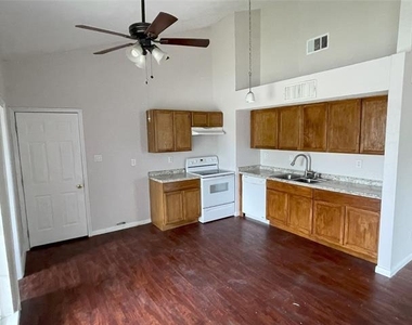 4113 Pepperbush Drive - Photo Thumbnail 4