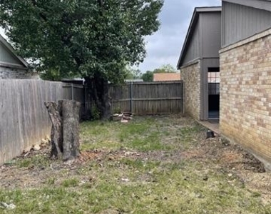 4113 Pepperbush Drive - Photo Thumbnail 12