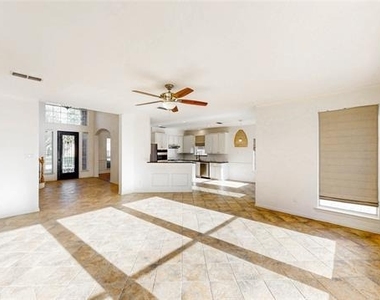 2701 Stone Creek Drive - Photo Thumbnail 13