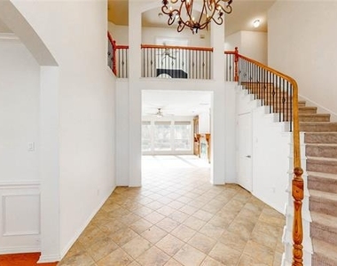 2701 Stone Creek Drive - Photo Thumbnail 4