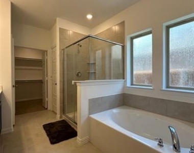 1448 Sun Garden Way - Photo Thumbnail 10