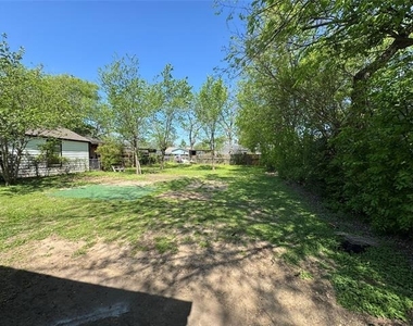 7315 Toland Street - Photo Thumbnail 13