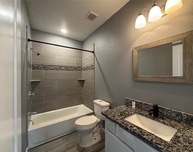 7315 Toland Street - Photo Thumbnail 8