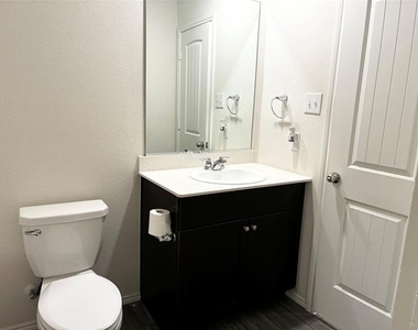 409 Buckeye Avenue - Photo Thumbnail 17