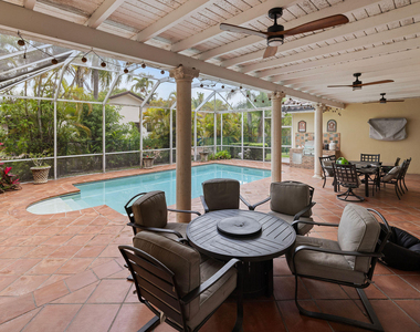 5701 Sw 136th Street - Photo Thumbnail 8