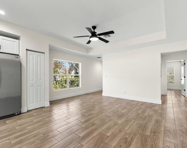 3003 Se Fairmont Street - Photo Thumbnail 9
