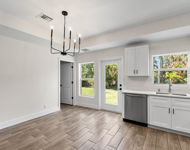 3003 Se Fairmont Street - Photo Thumbnail 11