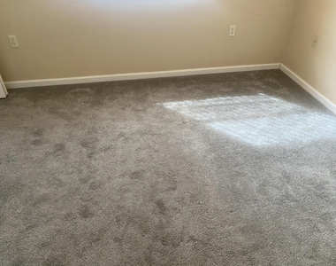 906 Mariner Bay Boulevard - Photo Thumbnail 35