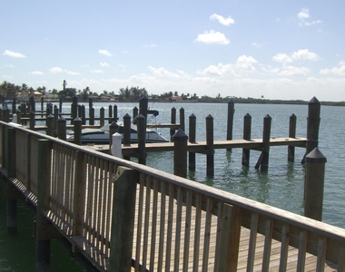 906 Mariner Bay Boulevard - Photo Thumbnail 44