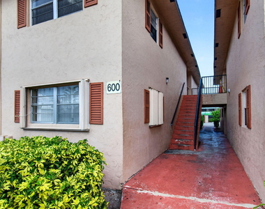 600 Sw 2nd Avenue - Photo Thumbnail 52