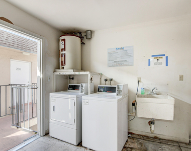 600 Sw 2nd Avenue - Photo Thumbnail 4