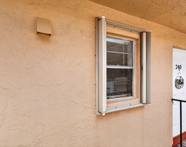 600 Sw 2nd Avenue - Photo Thumbnail 13
