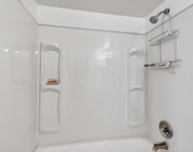 600 Sw 2nd Avenue - Photo Thumbnail 38