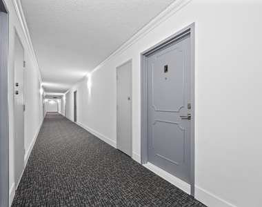137 Golden Isles Drive - Photo Thumbnail 35