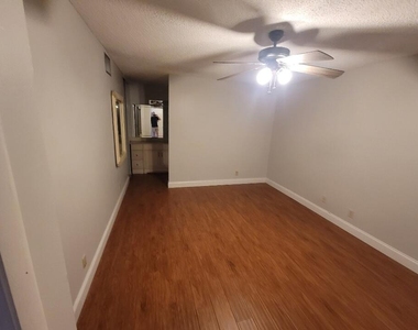8657 W Boca Glades Blvd Boulevard W - Photo Thumbnail 4