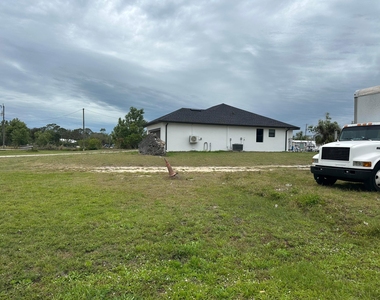 3401 Sand Road - Photo Thumbnail 3