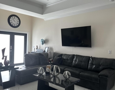 3401 Sand Road - Photo Thumbnail 7