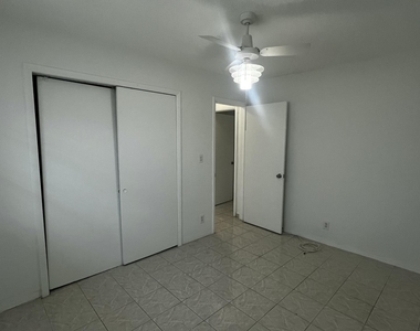 13 Ne 2nd Avenue - Photo Thumbnail 9
