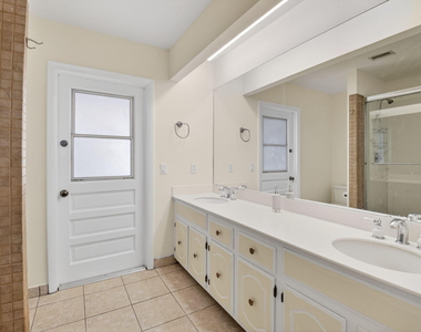 10157 La Reina Road - Photo Thumbnail 32