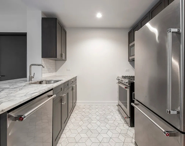 West 60  St  - Photo Thumbnail 3