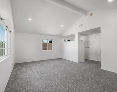 327 Bethany Street - Photo Thumbnail 28