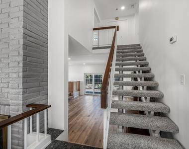 327 Bethany Street - Photo Thumbnail 22