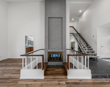 327 Bethany Street - Photo Thumbnail 9