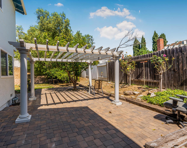 327 Bethany Street - Photo Thumbnail 45