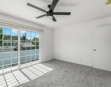 327 Bethany Street - Photo Thumbnail 31