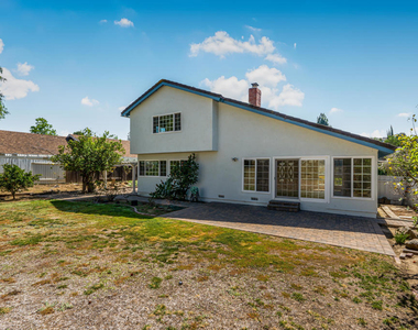 327 Bethany Street - Photo Thumbnail 42