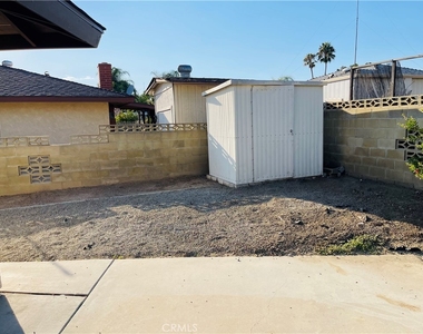 678 Monterey Place - Photo Thumbnail 29