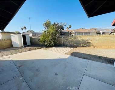 678 Monterey Place - Photo Thumbnail 28