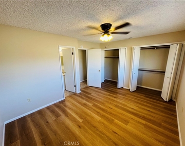 678 Monterey Place - Photo Thumbnail 17