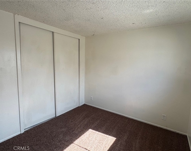13050 Dronfield Avenue - Photo Thumbnail 6